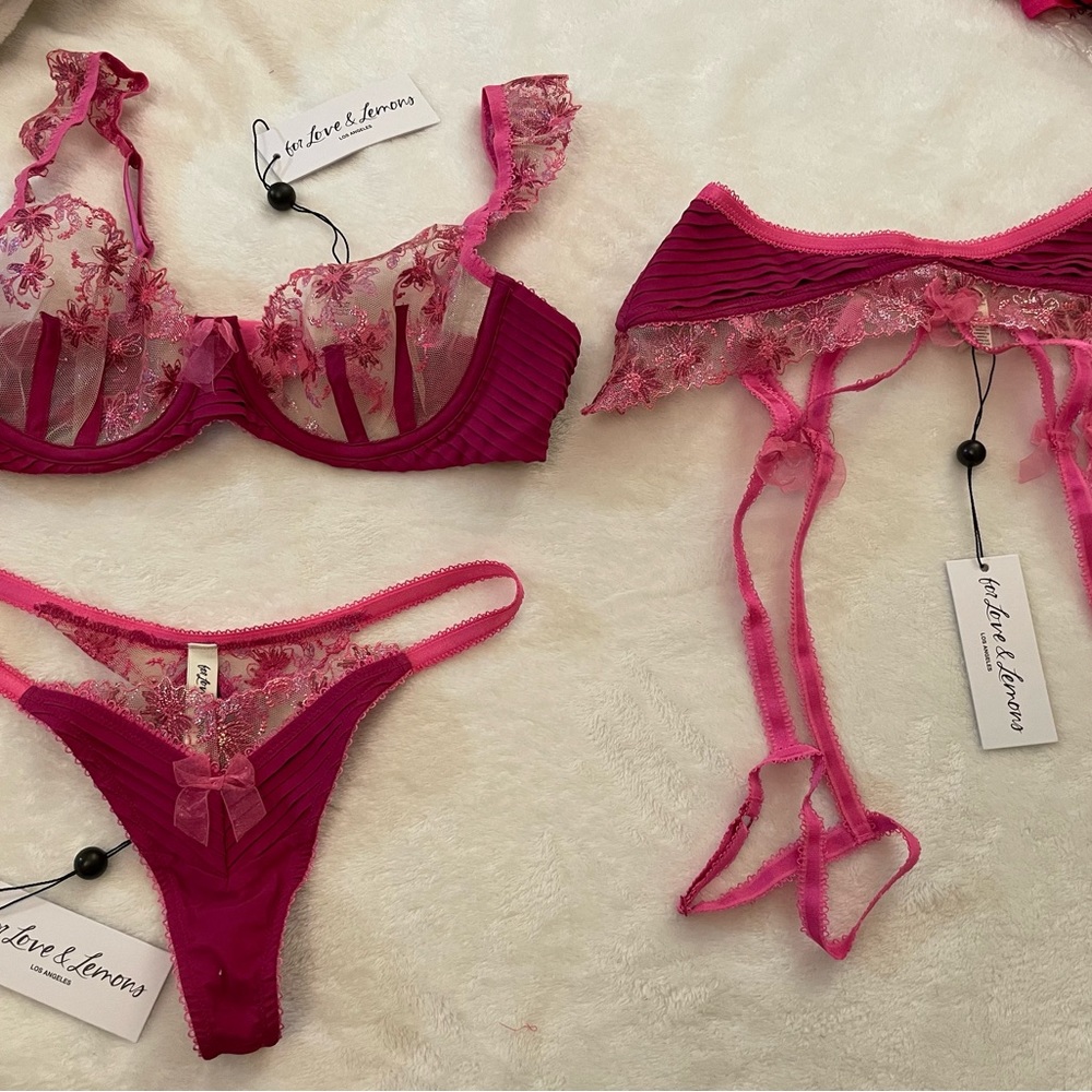 NEW Set For Love And Lemons Ophelie 3 pieces Bra Thong Belt Coquette  ~with tags